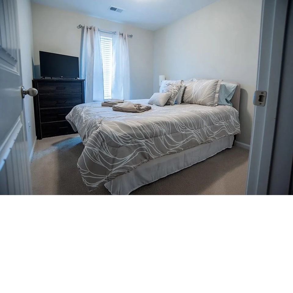 505 Truman Dr - Photo 4 of 5