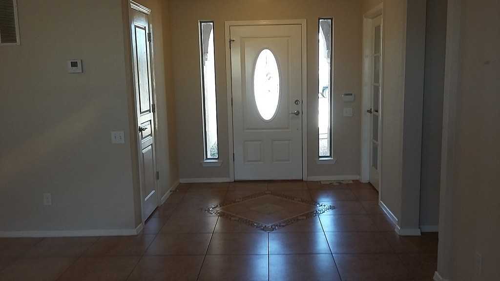 5714 Wales Dr - Photo 2 of 16