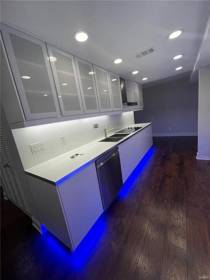 4308 Maryland Ave #2B - Photo 4 of 13