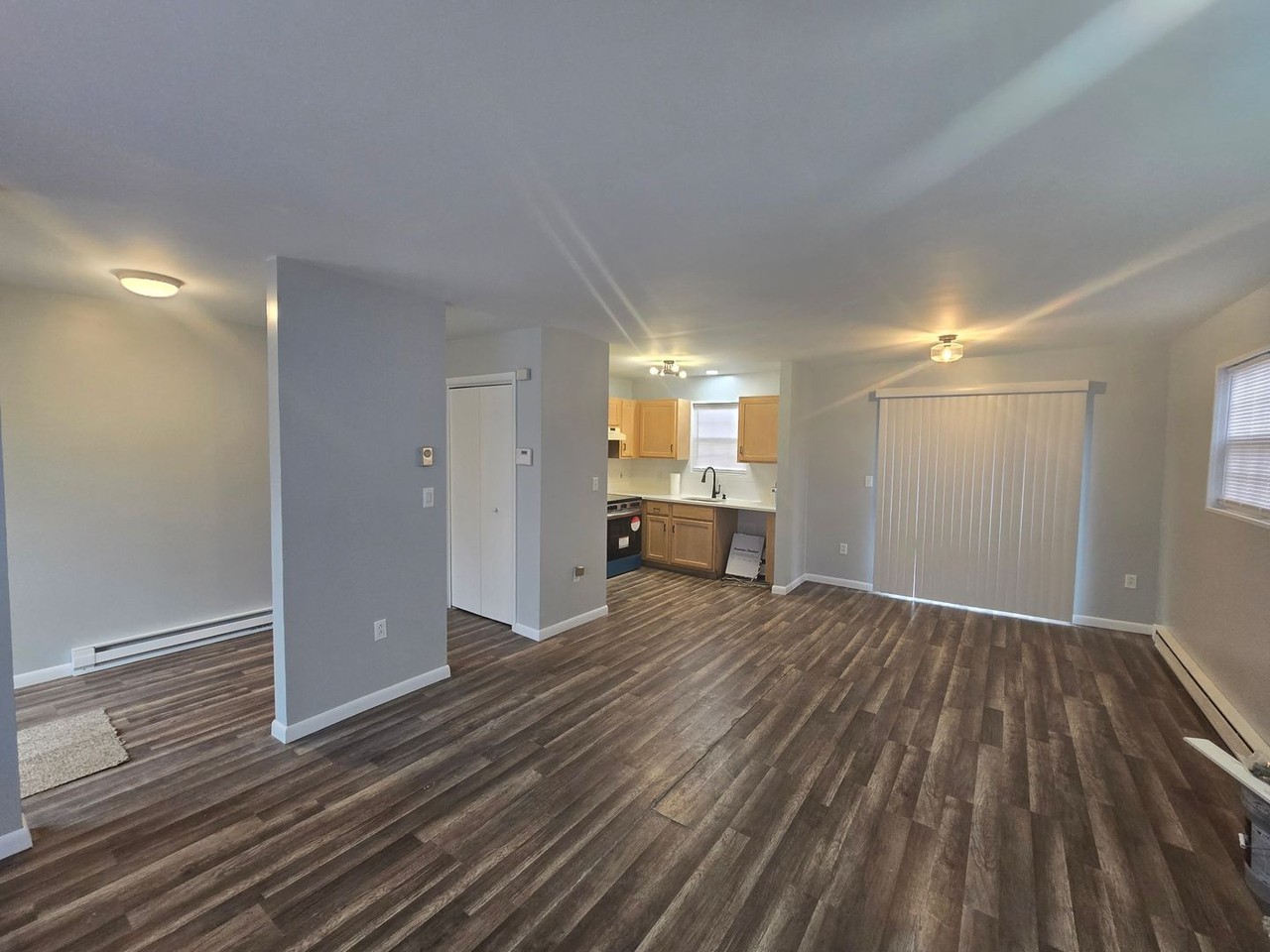 2641 Highview Dr - Photo 2 of 9
