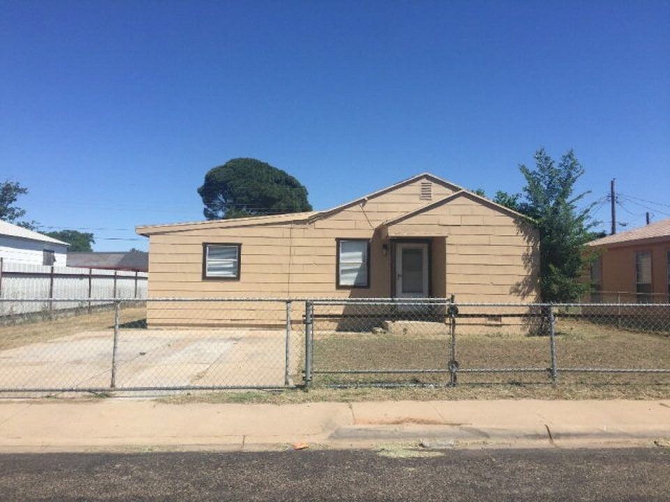 1320 Boatwright St - Photo 2 of 9