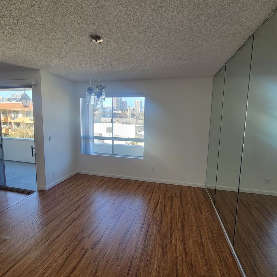 10650 Holman Ave #302 - Photo 4 of 50