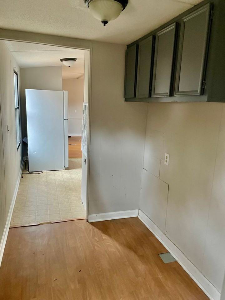 112 Canipe Rd - Photo 7 of 8