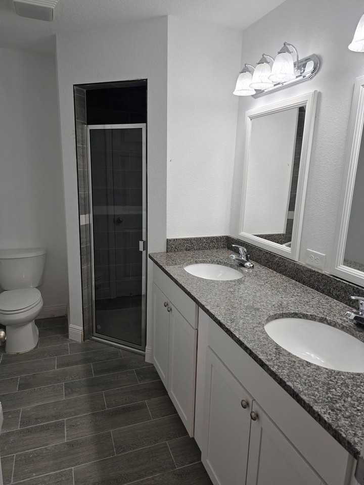 781 N Vermeer Way - Photo 7 of 16