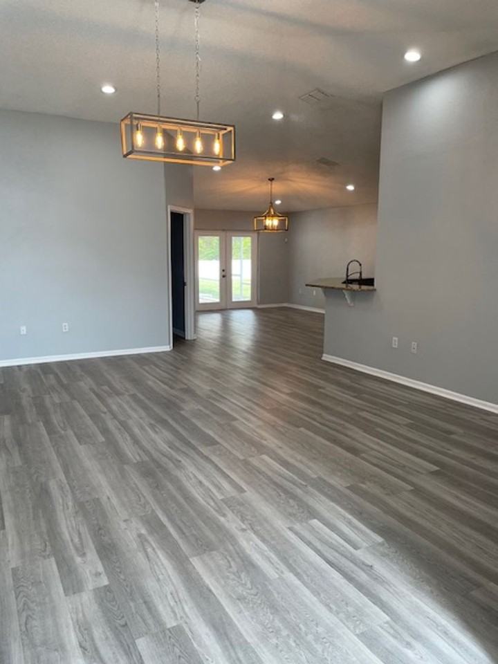 1980 Peridot Cir - Photo 4 of 23