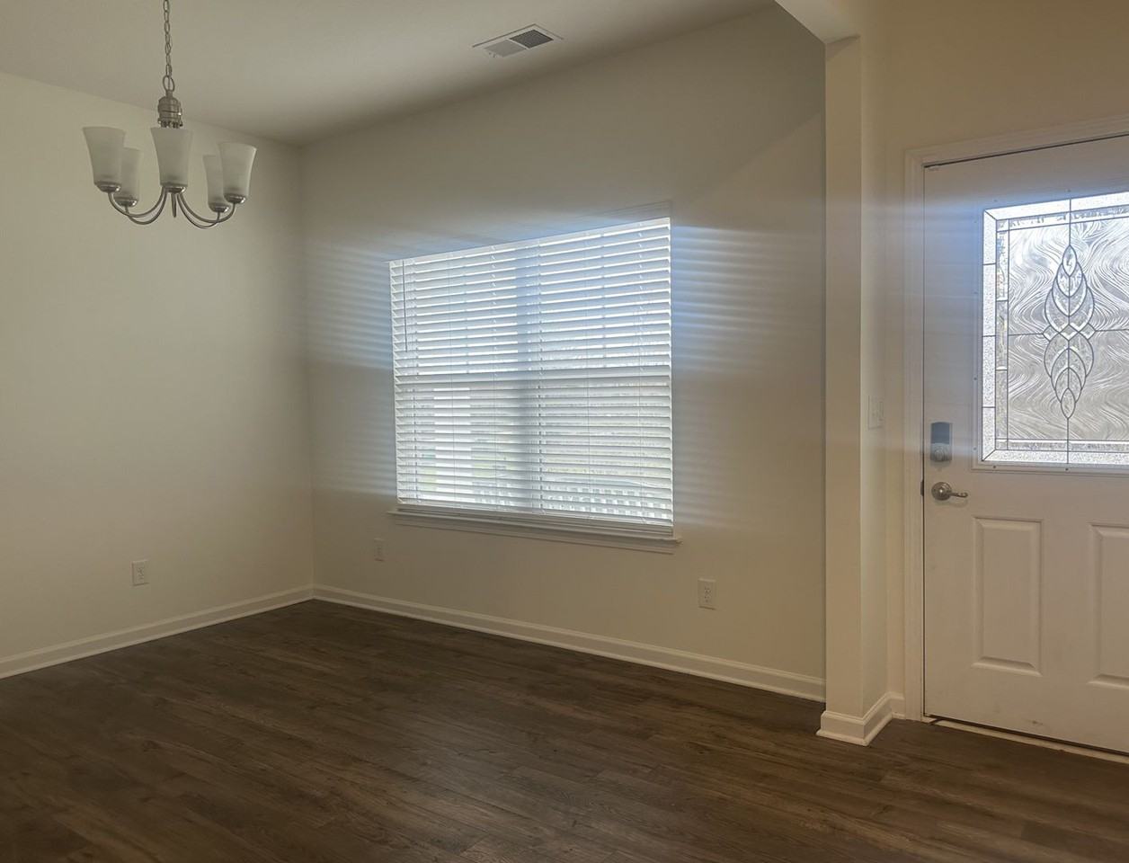 837 Wilson Rd - Photo 5 of 14