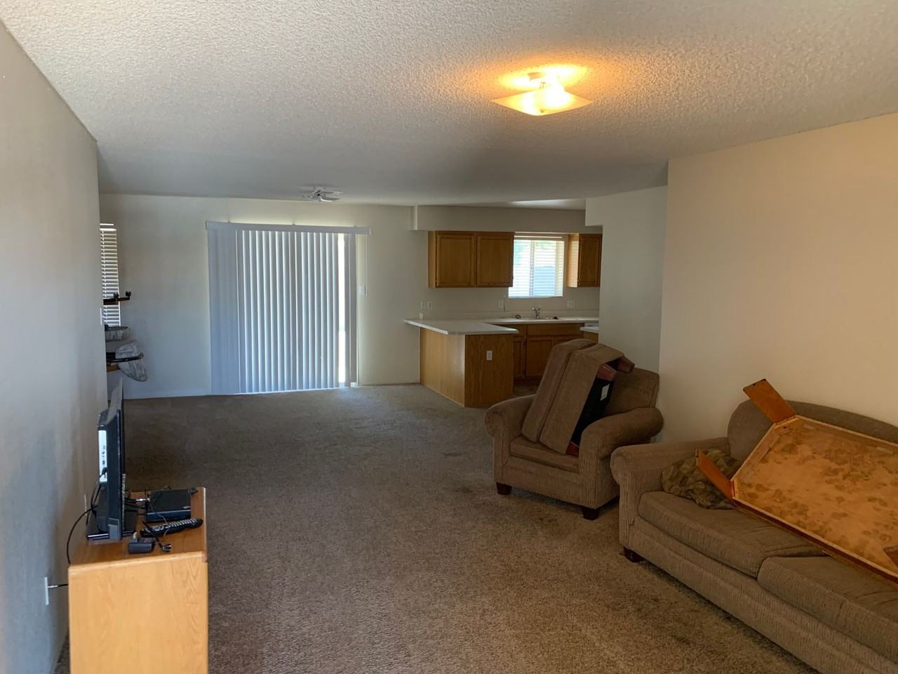 2834 W 29th Ln - Photo 2 of 10