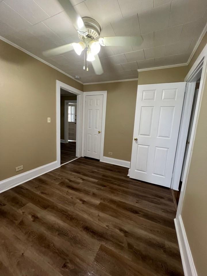 1360 Forest Acres Cir - Photo 2 of 20