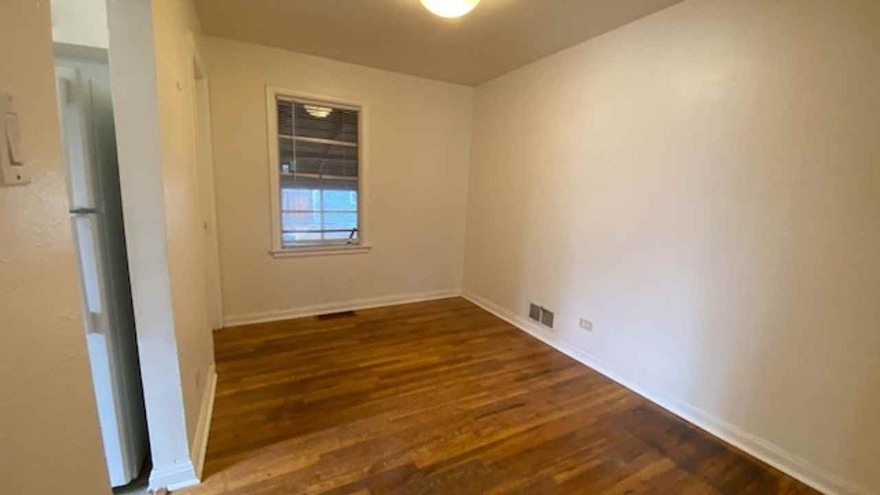 2285 S Williams St - Photo 3 of 10