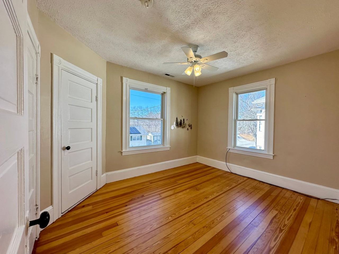 71 Blucher St - Photo 3 of 20