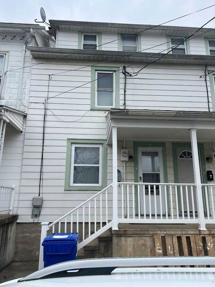 18 S Elm St - Photo 3 of 19