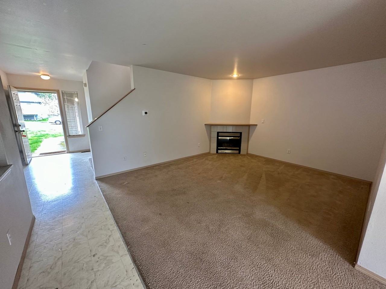 2425 Kentucky St - Photo 6 of 25