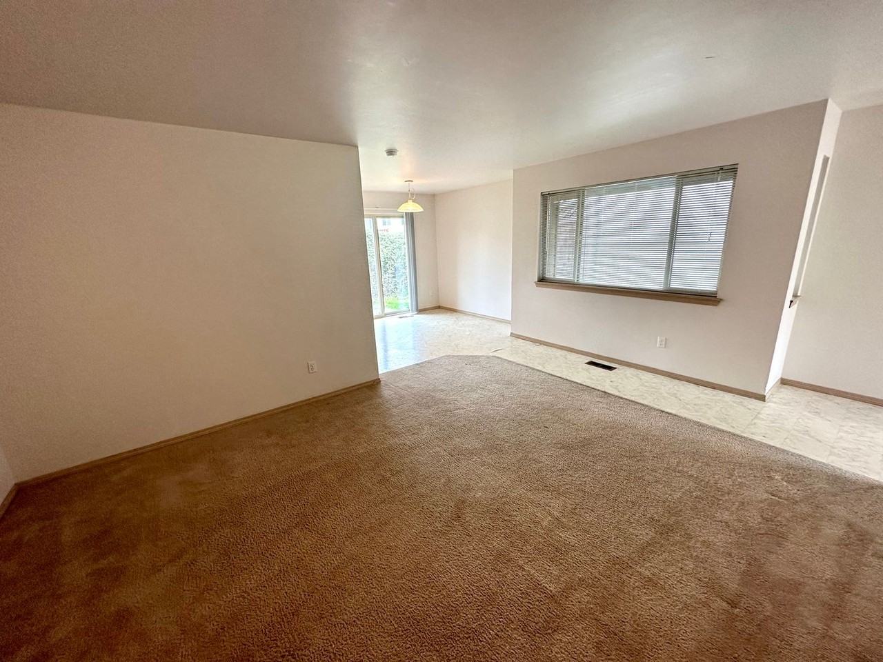 2425 Kentucky St - Photo 7 of 25