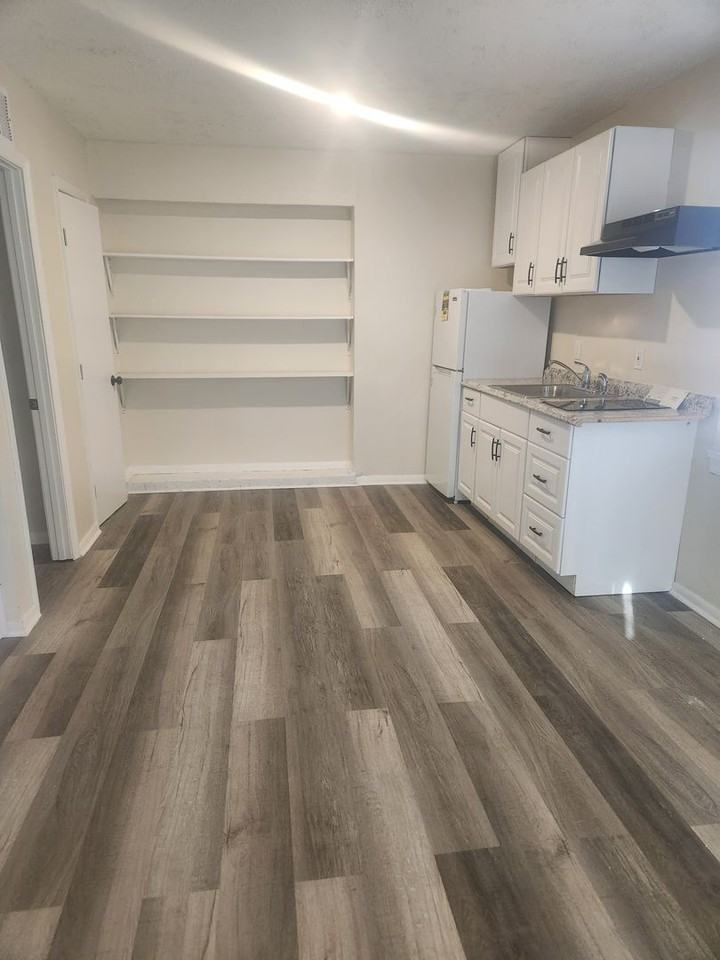 6905 Damascus Rd - Photo 5 of 6