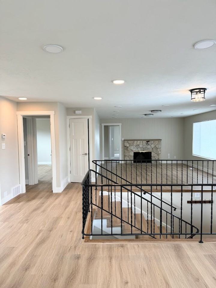 255 W 1700 S - Photo 6 of 24