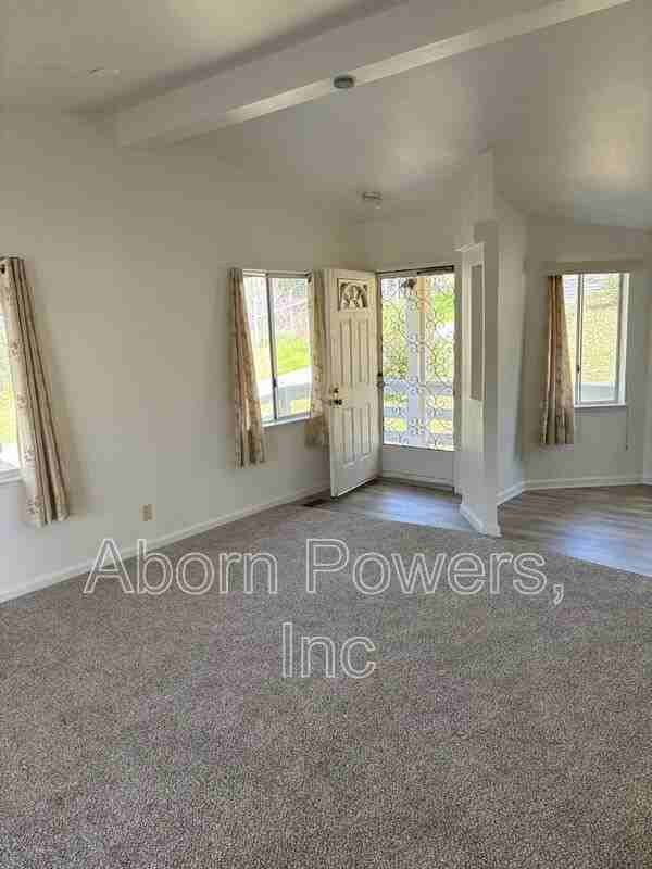 1160 Sun Ridge Rd - Photo 3 of 18