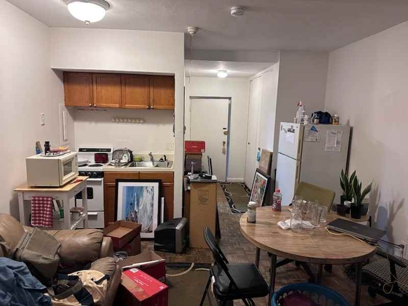 525 Highland Ave #12 - Photo 4 of 11