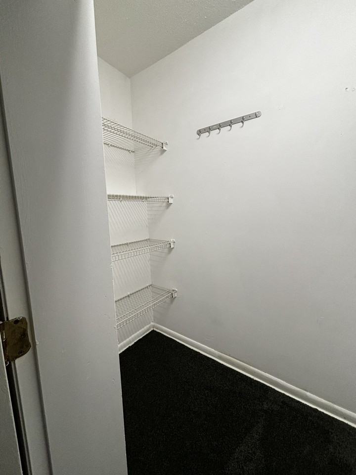 172 River St #B4 - Photo 5 of 14