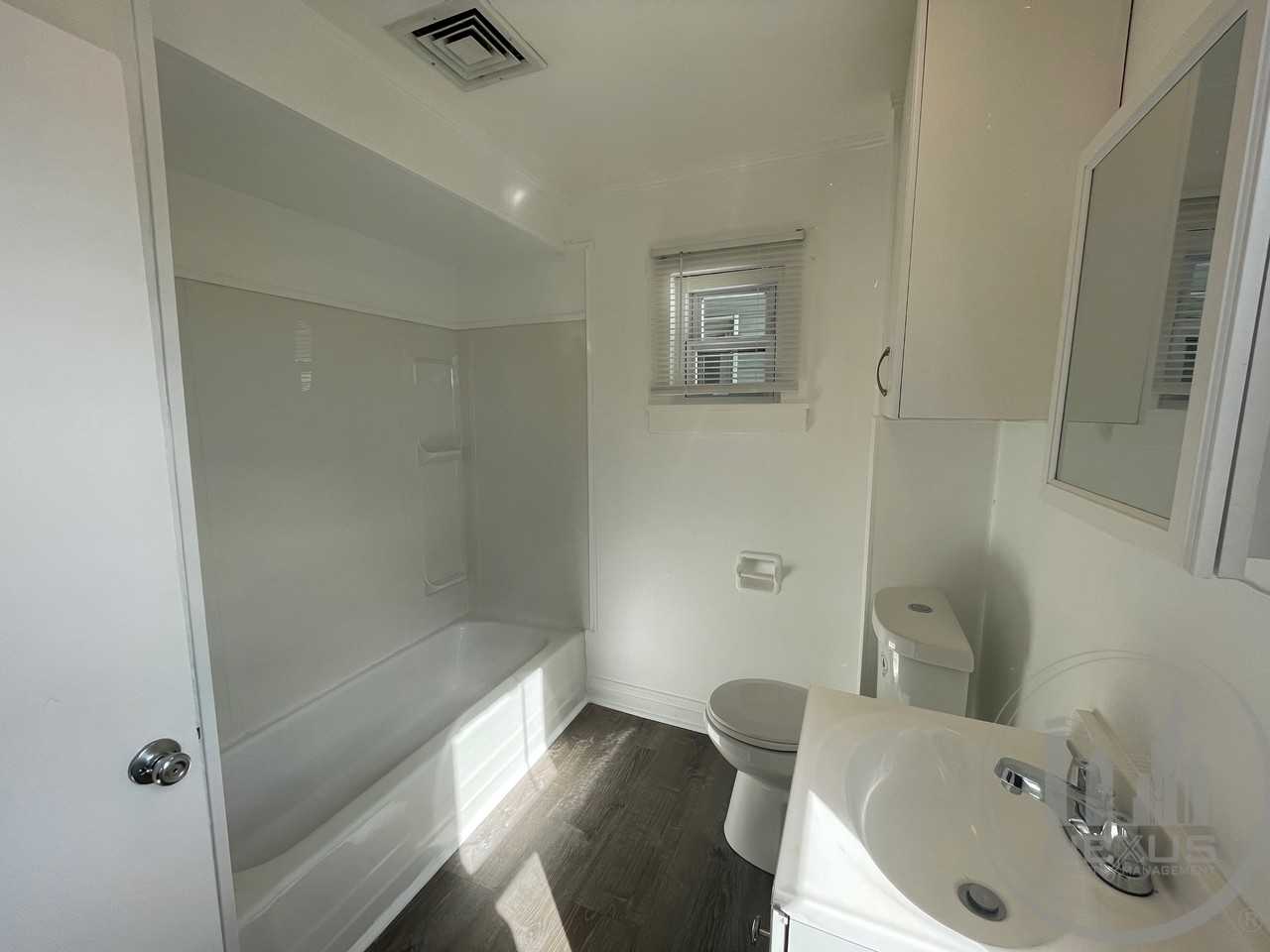 91 W Warwick Ave - Photo 7 of 10