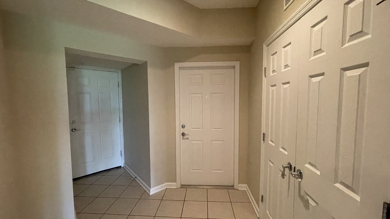 8330 Quimby Cir - Photo 3 of 50