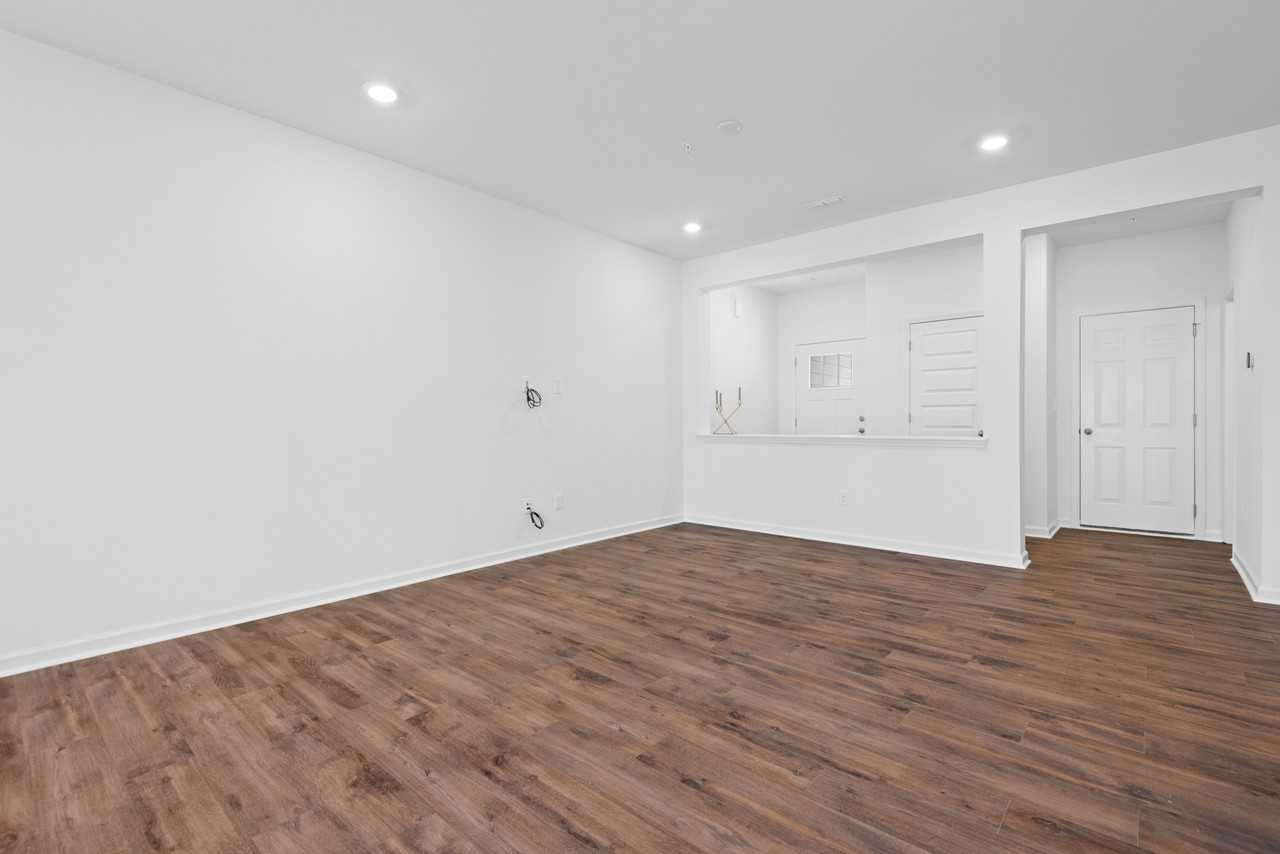 124 Rialto St - Photo 2 of 20