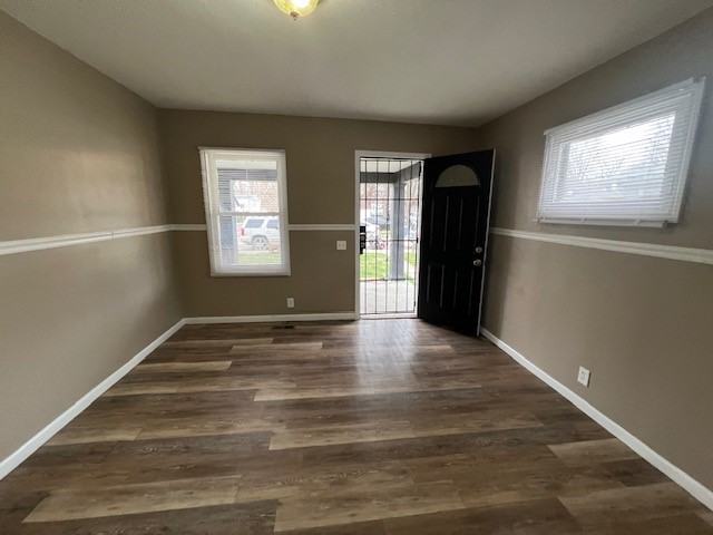 3114 N Harding St - Photo 2 of 10