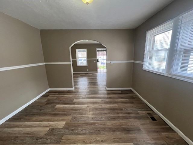 3114 N Harding St - Photo 6 of 10