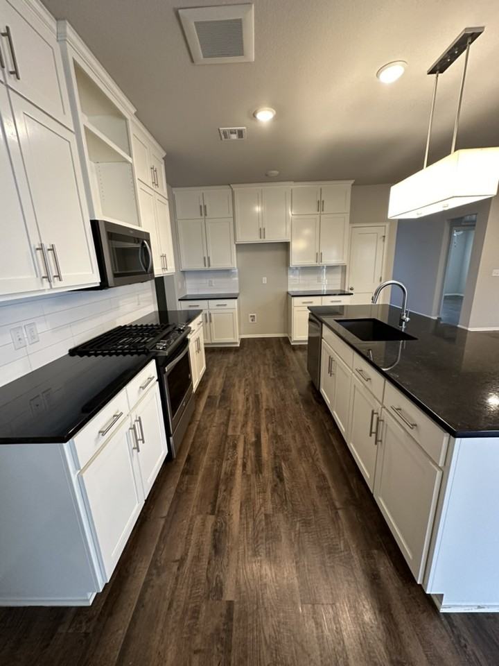 13245 S 19th St - Photo 3 of 17