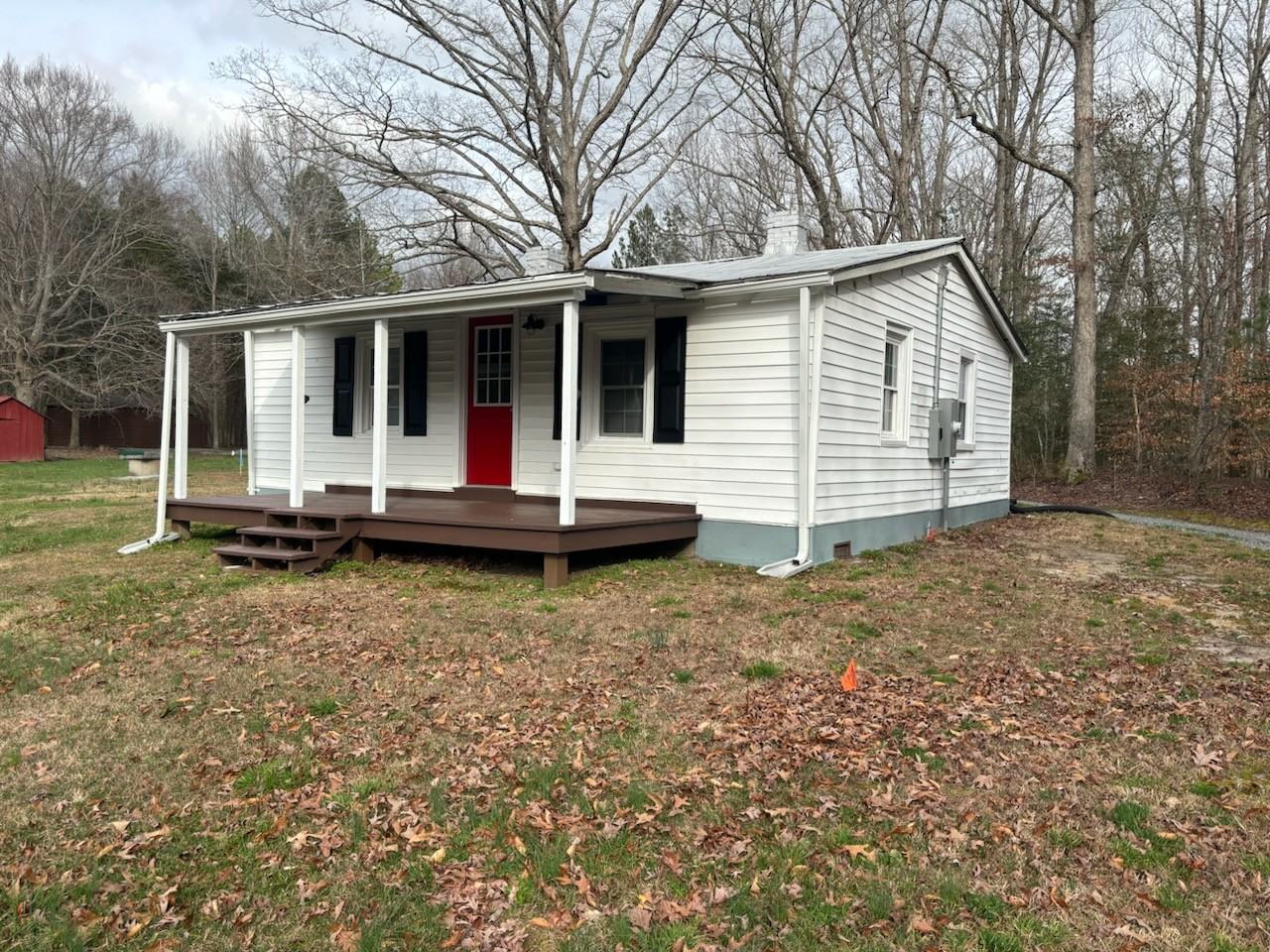 1057 Mount Columbia Rd - Photo 2 of 9
