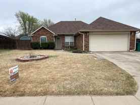 13012 Almond Dr - Photo 1 of 1