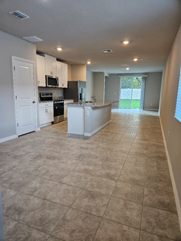 7215 Boggy Creek Pl - Photo 2 of 12