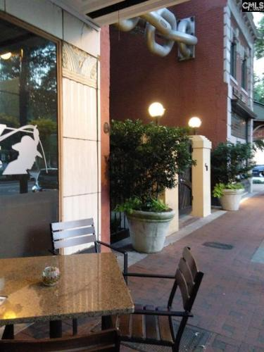 1520 Main St #4F - Photo 6 of 19