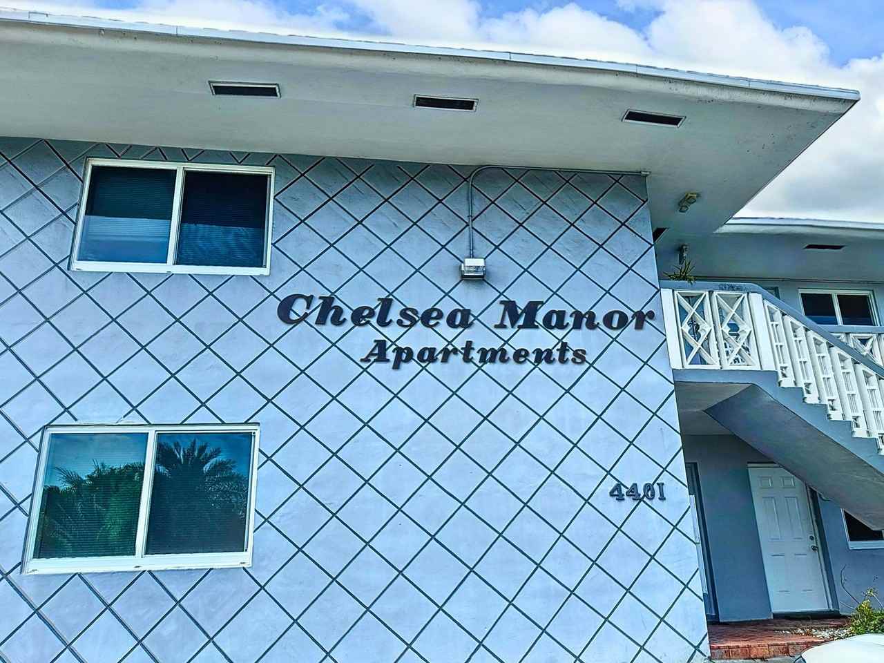 Chelsea Manor Apartments - Photo 6 of 16