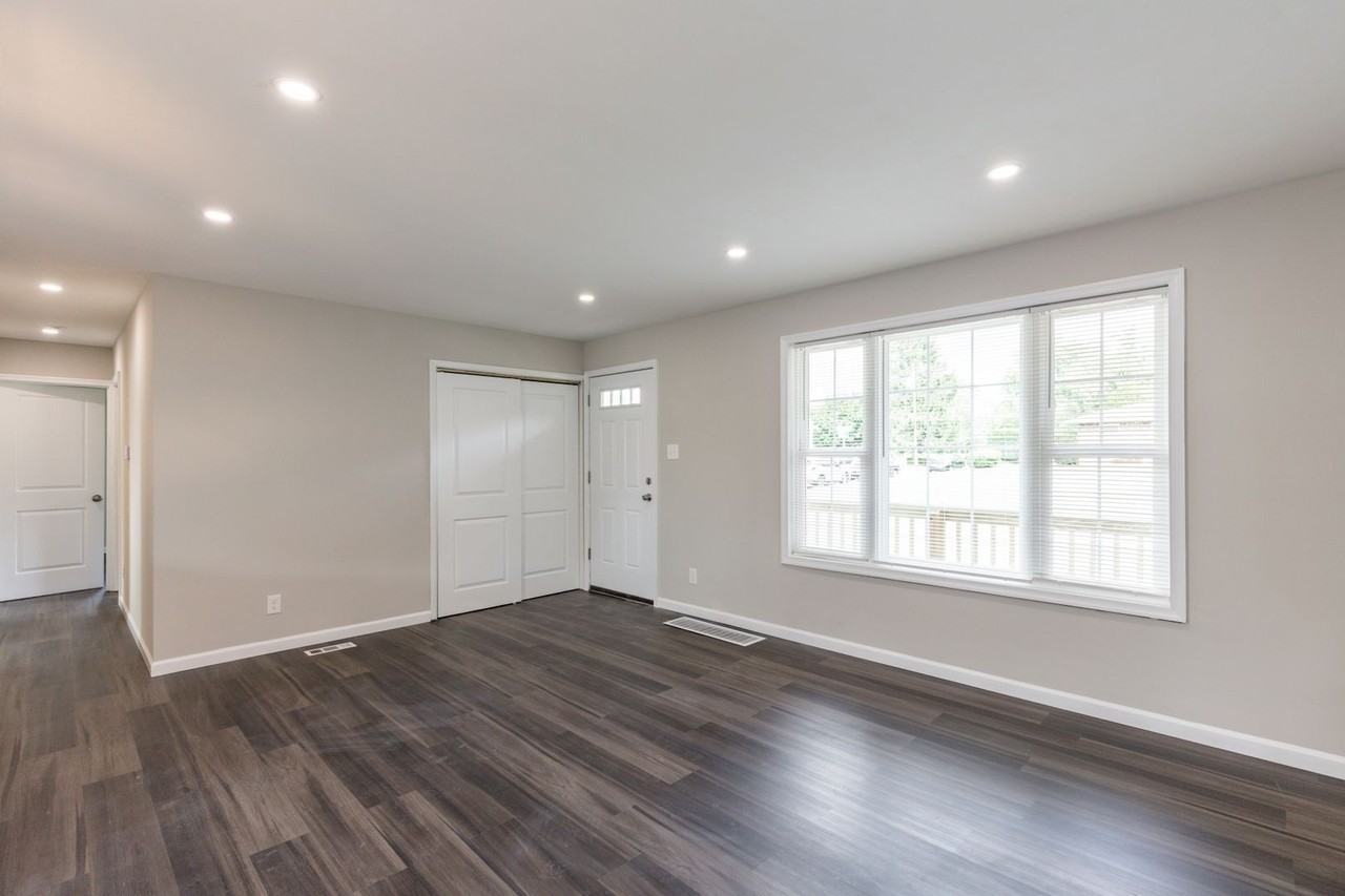 404 North Ave - Photo 3 of 9