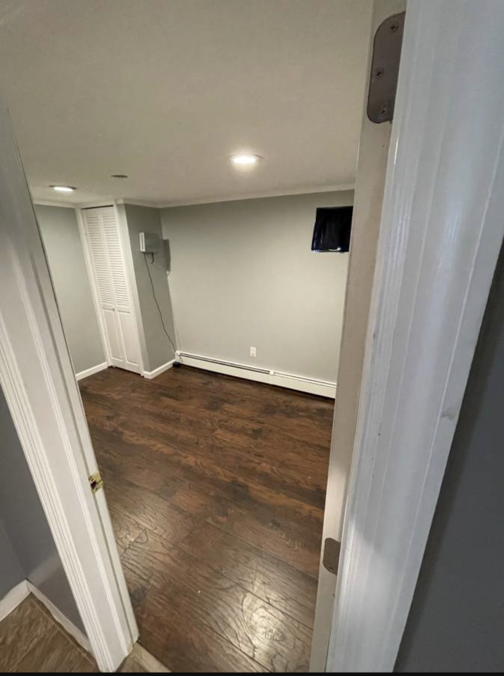 141 Moffitt Blvd #NA - Photo 2 of 21