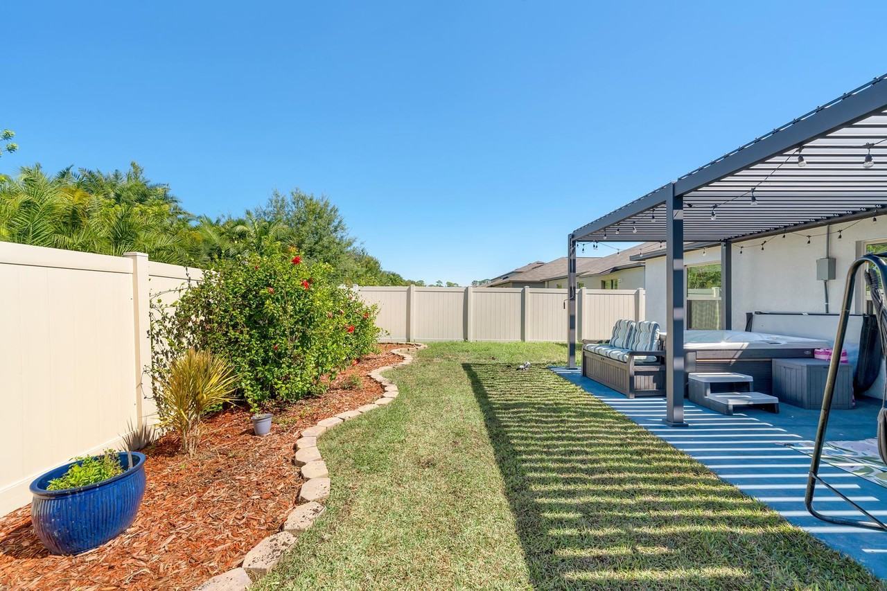 5312 Amaryllis Garden St #NA - Photo 6 of 31