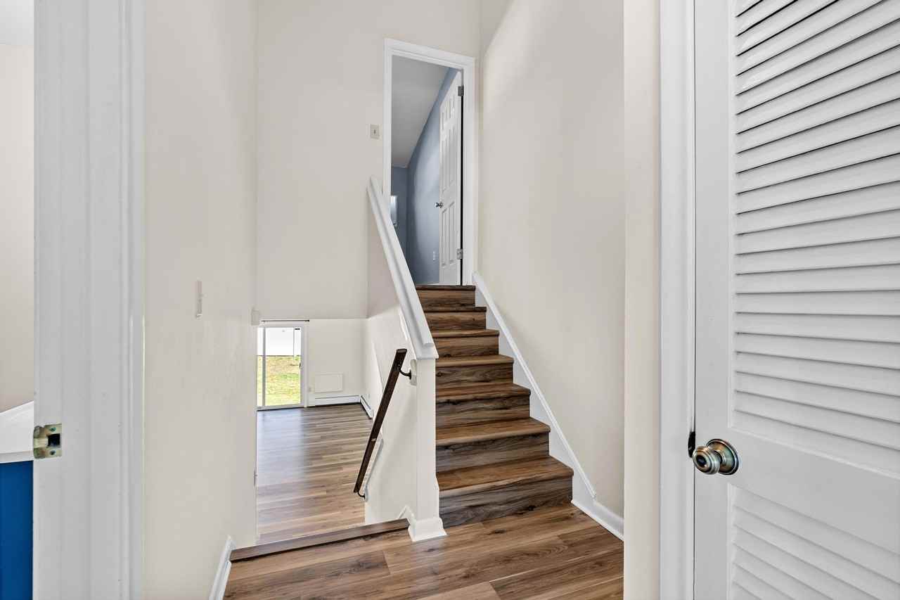 50 E Hill Rd #3L - Photo 7 of 19