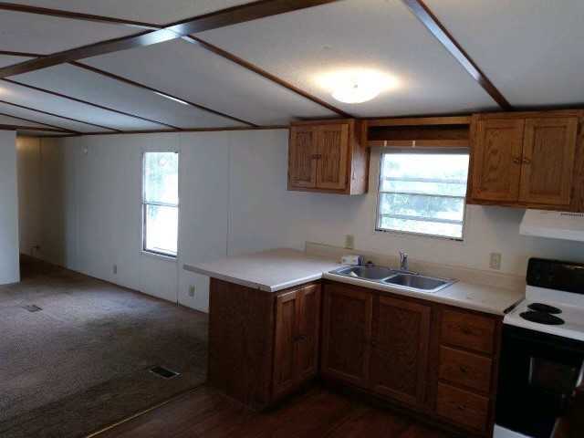 746 West St #NA - Photo 5 of 10