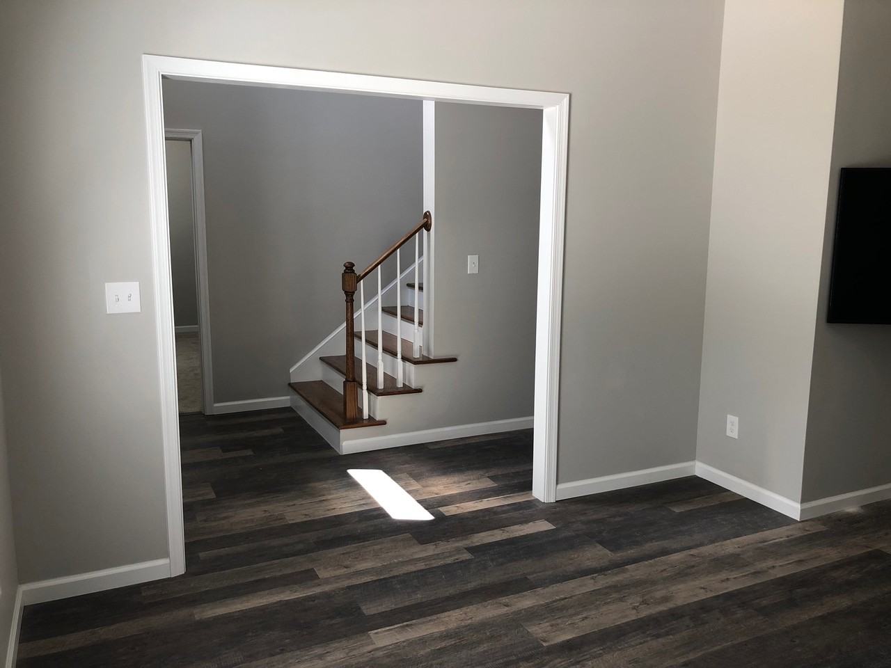 1418 W 27th St #NA - Photo 5 of 9