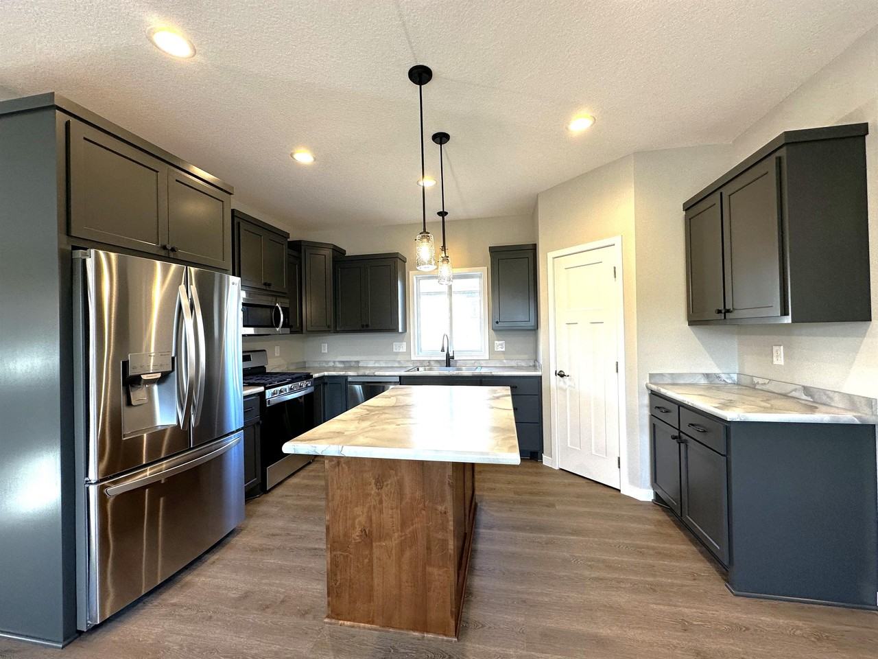 Melody Court Northwest #1 - Photo 4 of 26