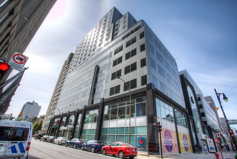 1390 Rue du Fort #1205