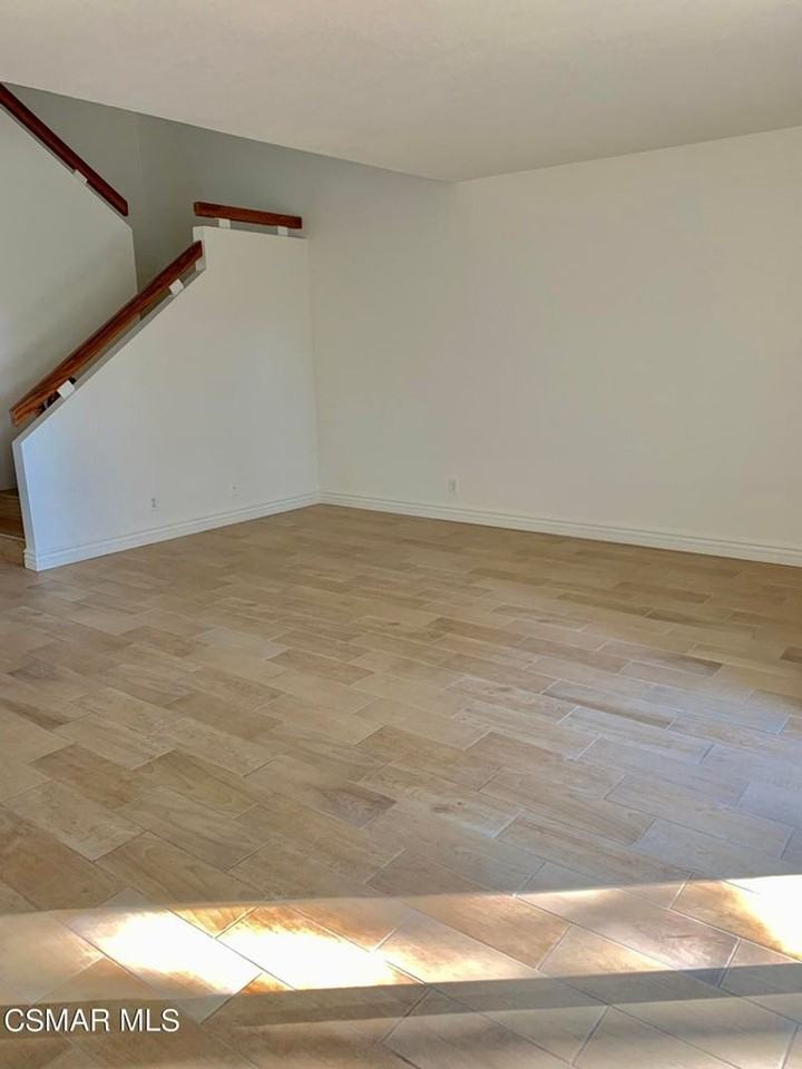 937 Shadow Lake Dr - Photo 4 of 32