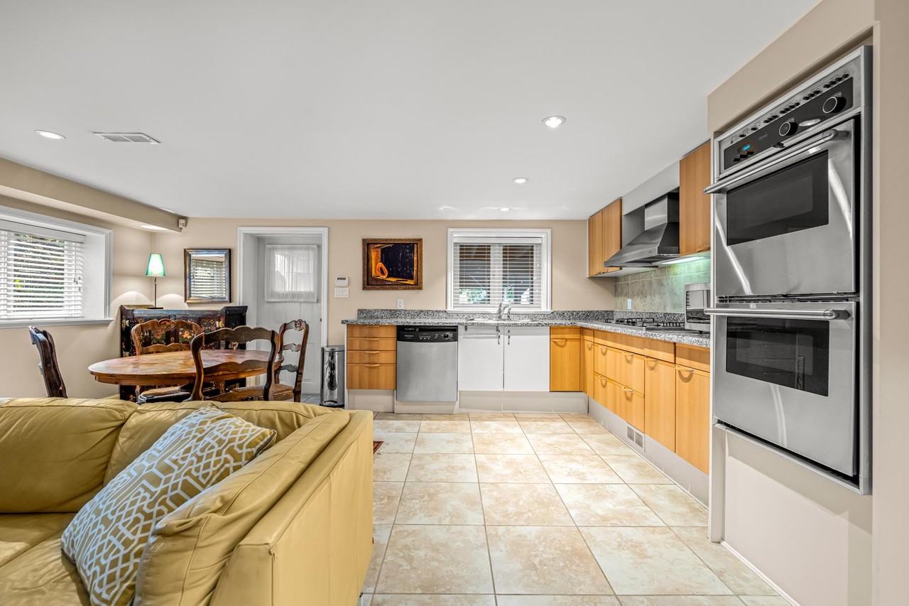 2876 West 49th Avenue - Photo 5 of 24