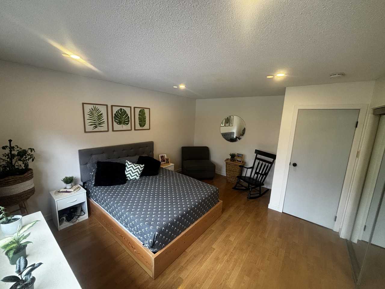 7818 West Coast Road - Photo 4 of 16