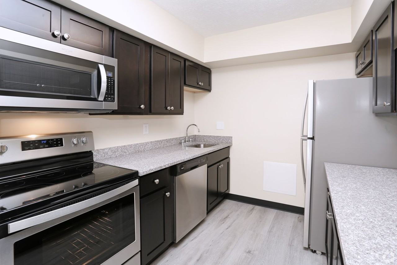 Thorn Run Apartments - Photo 2 of 19