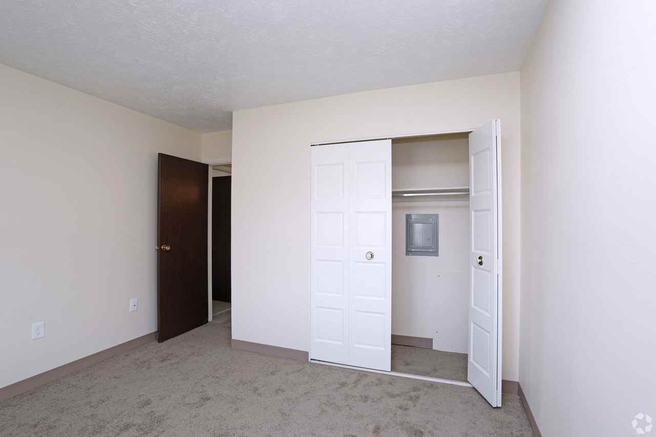 Thorn Run Apartments - Photo 6 of 19