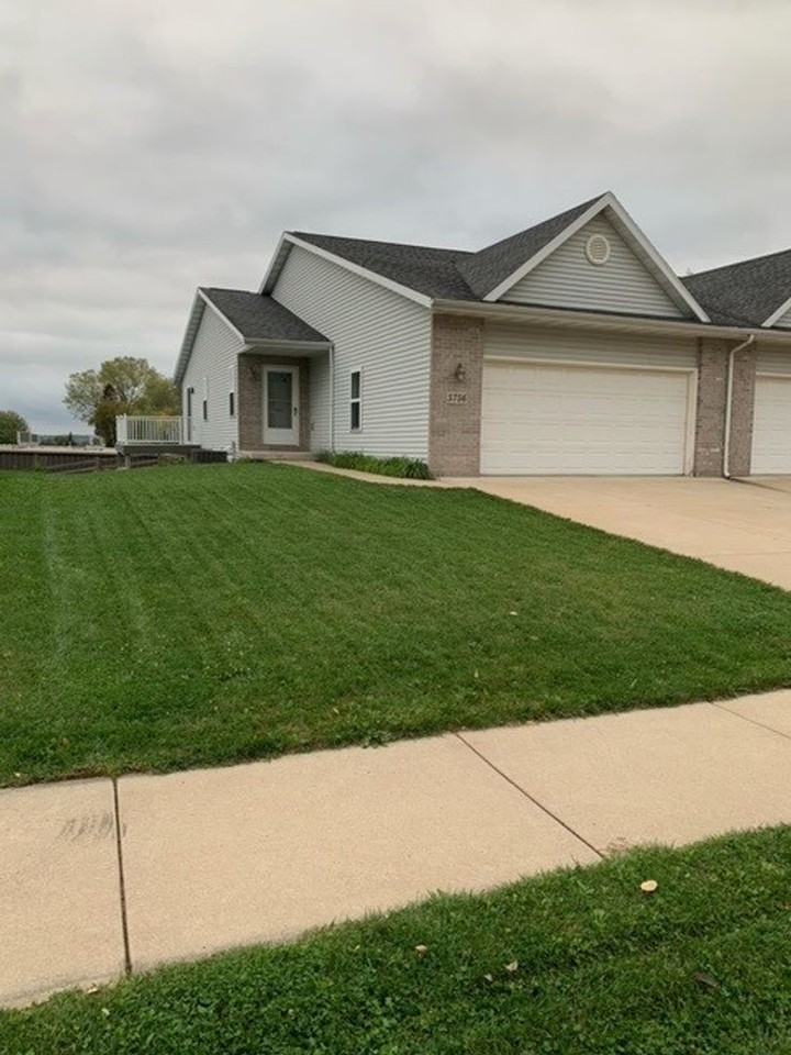 Lexington Duplex Apartments 5748 Lexington St, Mcfarland, WI 53558