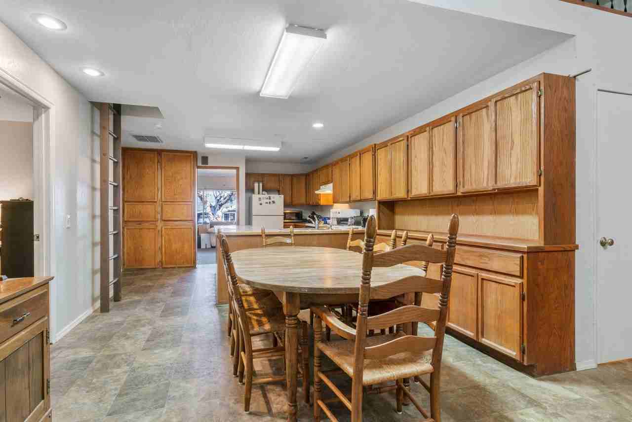 1107 Madison St - Photo 7 of 19