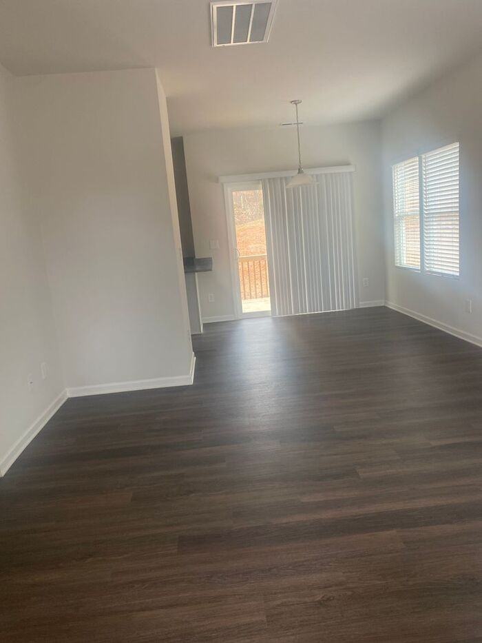 130 Big Bertha Dr - Photo 2 of 13
