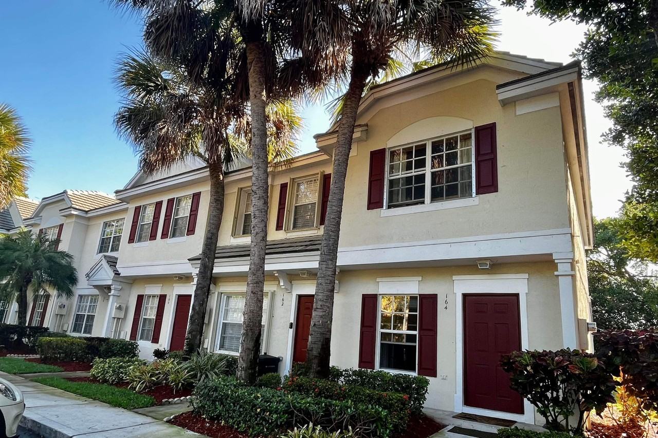 162 Sw 96th Ave 283, Plantation, FL 33324 2 Bedroom Apartment for